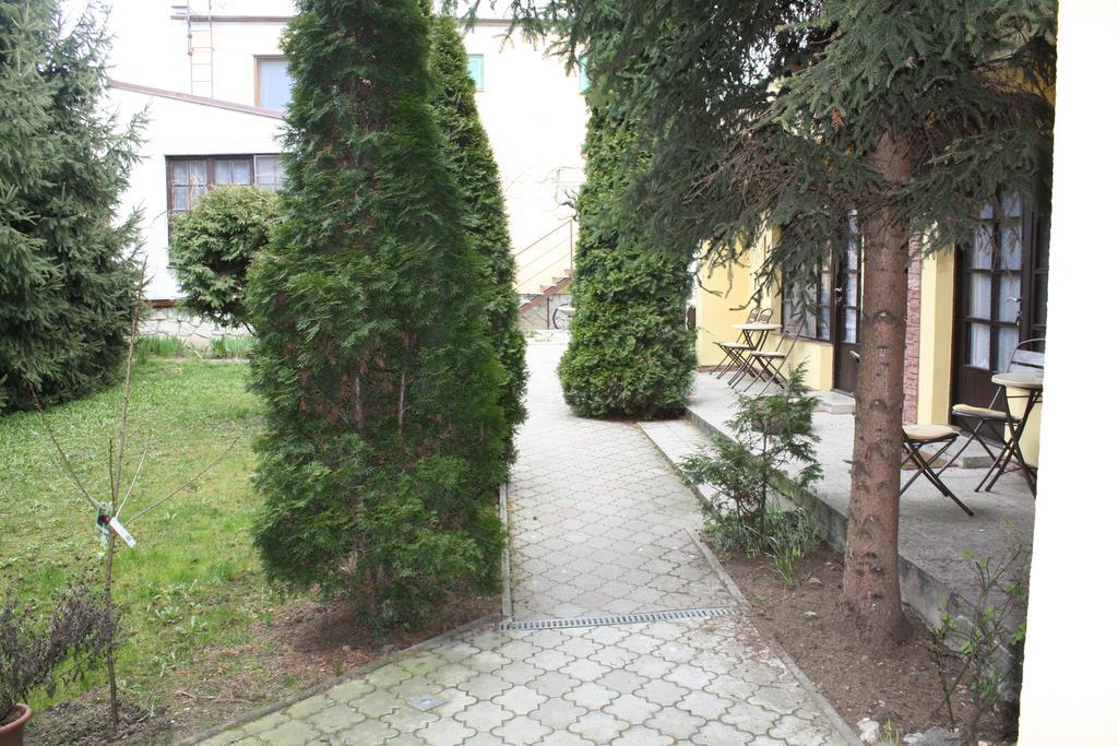 Penzion Oaza Trnava Ngoại thất bức ảnh